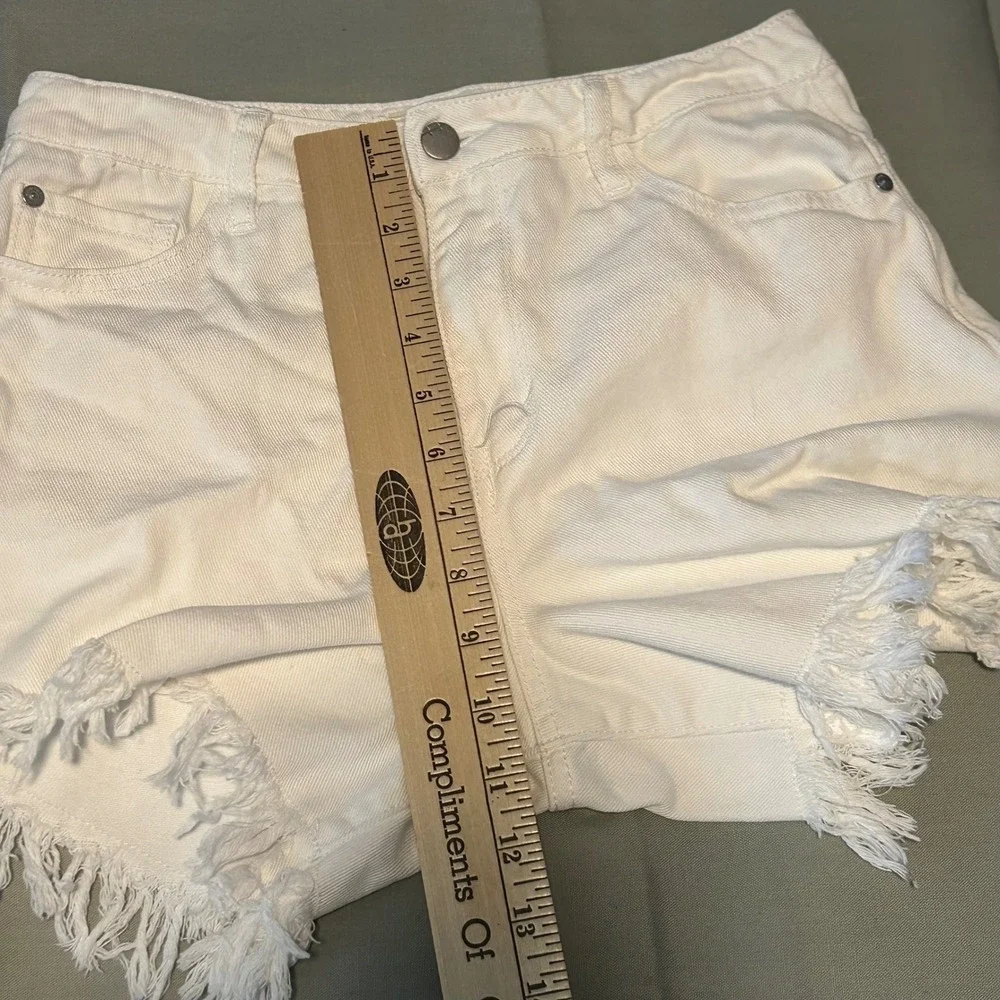Habitual Girl White Denim High Waist Frayed‎ Hem Shorts Teen Size 16